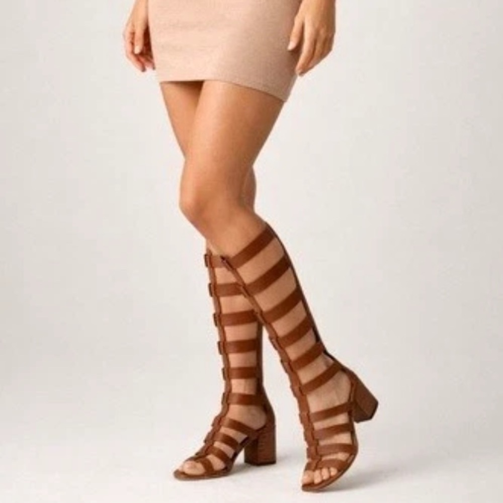 VINCE CAMUTO BERNTON Tall Brown Leather Gladiator Sandals Block Heel 9 1/2M
